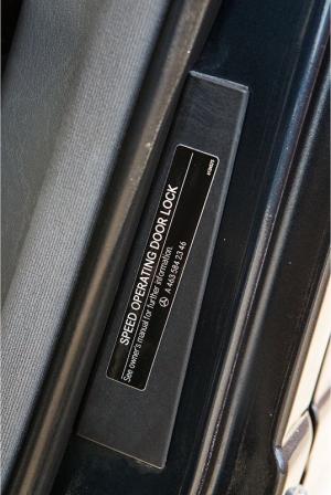 Mercedes-Benz G500 Custom Pickup 2002 года 